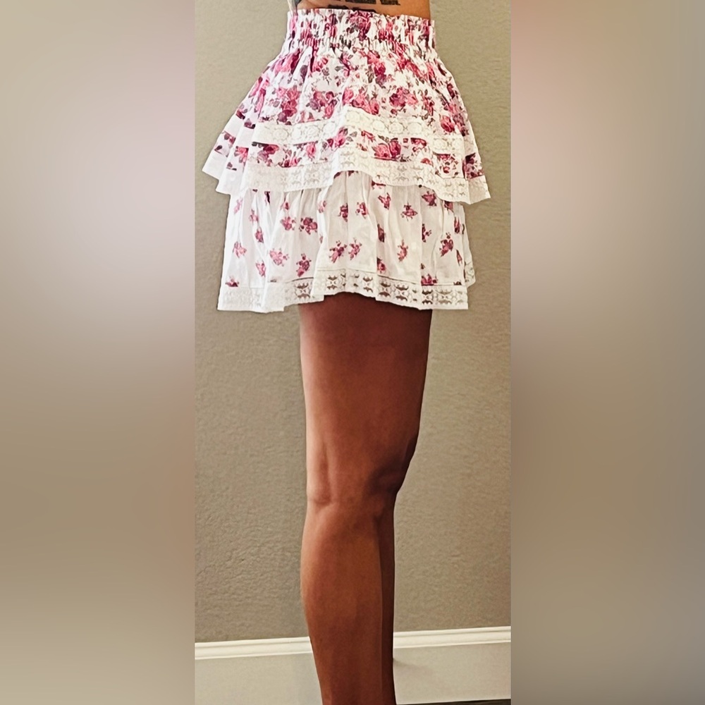 Altar'd State NWT Ruffled Lace Floral Skort Size Large - Picture 1 of 12